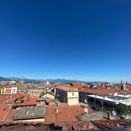 Deliziosa Mansarda Con Vista Panoramica Apartment คูเนโอ ภายนอก รูปภาพ