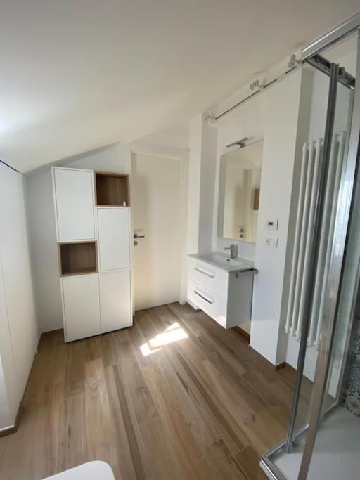 Deliziosa Mansarda Con Vista Panoramica Apartment คูเนโอ ภายนอก รูปภาพ